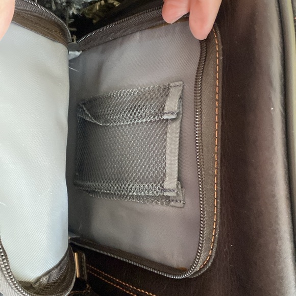 NWT Jack by Jill-e Genuine Leather Camera/Video Travel Bag - Large - Picture 11 of 14